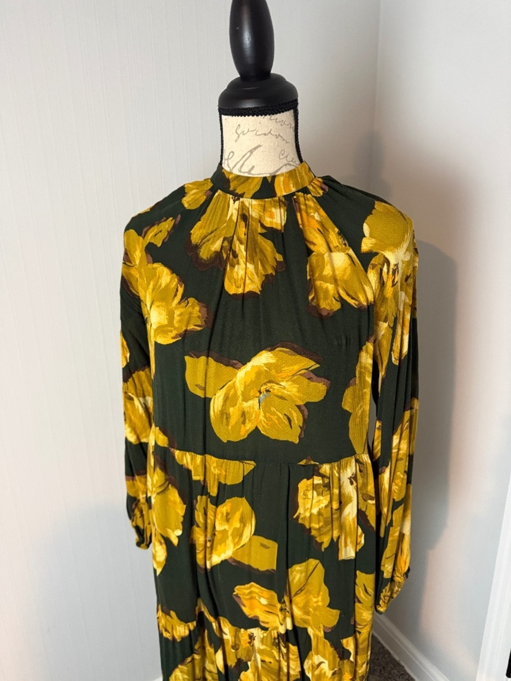 A new day Floral Long Sleeve Maxi Dress in Olive & Mustard XS - Picture 3 of 8
